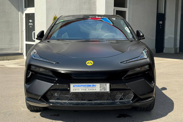 2025 Lotus Eletre с пробегом 5 000 км