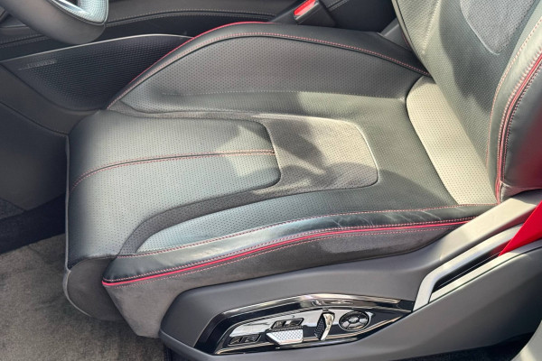 2025 Lotus Eletre с пробегом 5 000 км