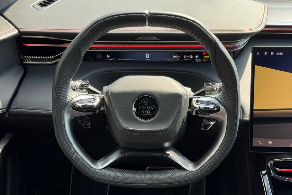 2025 Lotus Eletre с пробегом 5 000 км