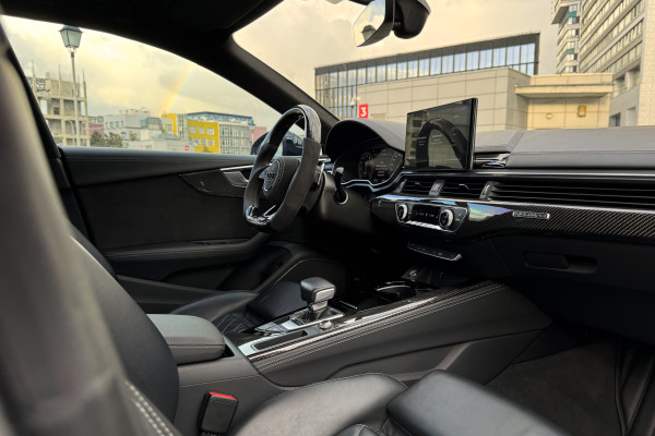 2020 Audi A5 с пробегом 96 672 км