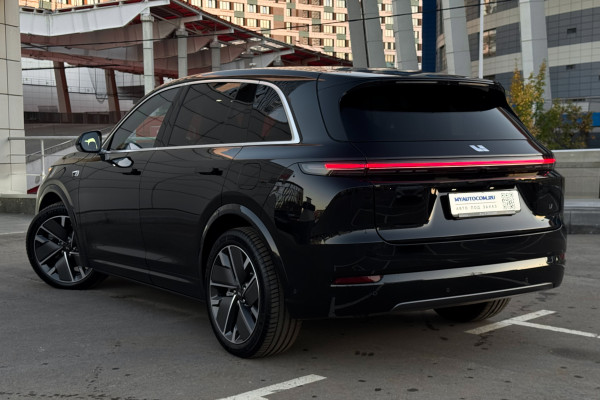 2026 Li Auto (Lixiang) L7 с пробегом 28 км