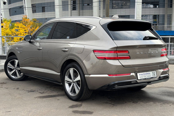2020 Genesis GV80 с пробегом 72 570 км