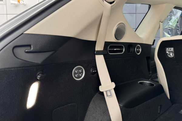 2020 Genesis GV80 с пробегом 72 570 км