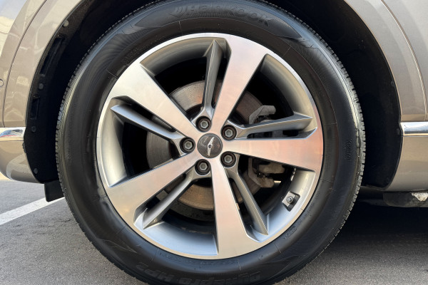 2020 Genesis GV80 с пробегом 72 570 км