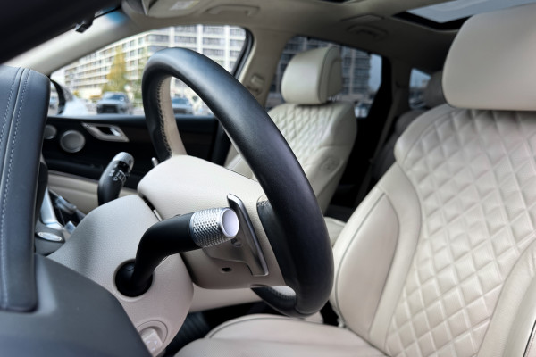 2020 Genesis GV80 с пробегом 72 570 км