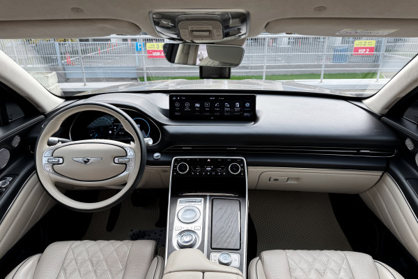 2020 Genesis GV80 с пробегом 72 570 км