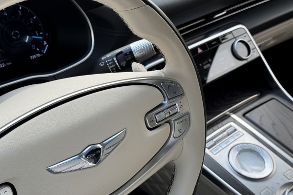 2020 Genesis GV80 с пробегом 72 570 км