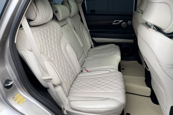 2020 Genesis GV80 с пробегом 72 570 км